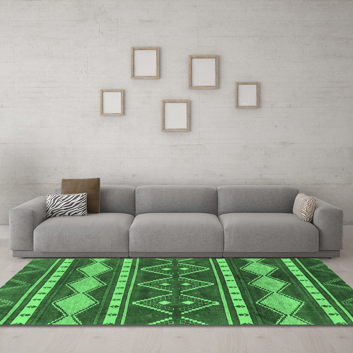 Machine Washable Abstract Emerald Green Modern Area Rugs in a Living Room,, wshabs1792emgrn