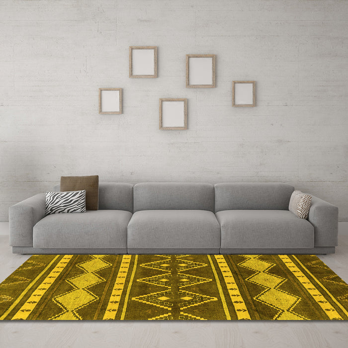 Machine Washable Abstract Yellow Modern Rug in a Living Room, wshabs1792yw