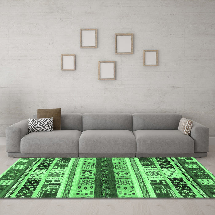 Machine Washable Abstract Emerald Green Modern Area Rugs in a Living Room,, wshabs1793emgrn