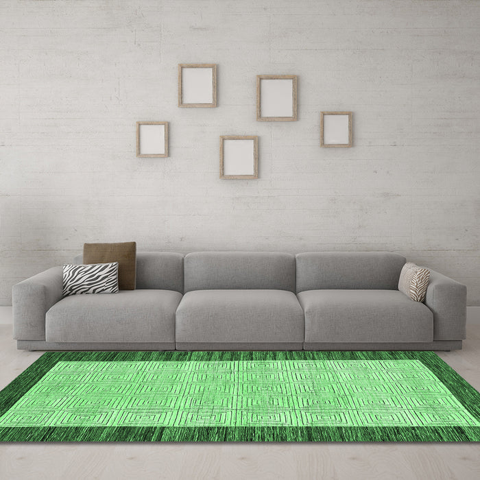 Machine Washable Oriental Emerald Green Modern Area Rugs in a Living Room,, wshabs17emgrn