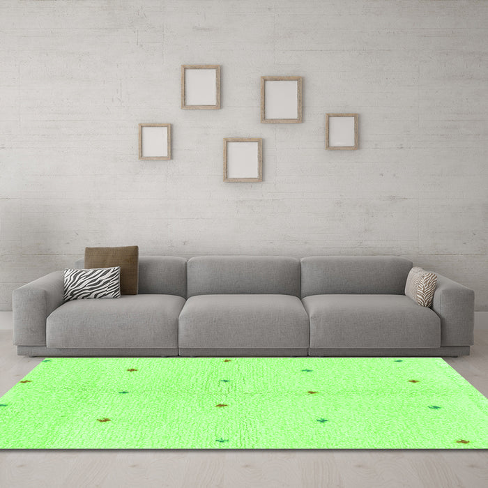 Machine Washable Solid Green Modern Area Rugs in a Living Room,, wshabs1804grn