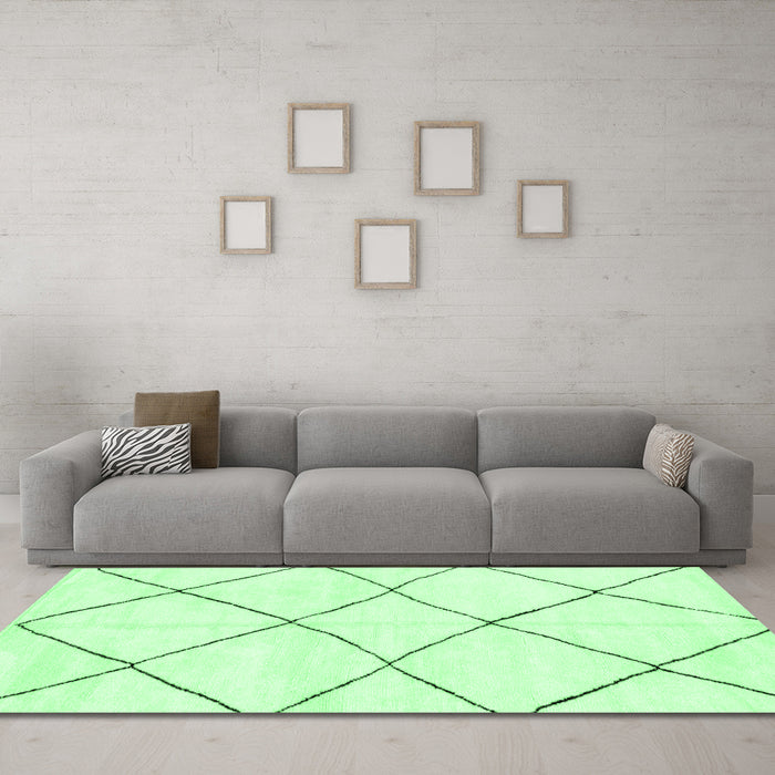 Machine Washable Oriental Emerald Green Modern Area Rugs in a Living Room,, wshabs1816emgrn