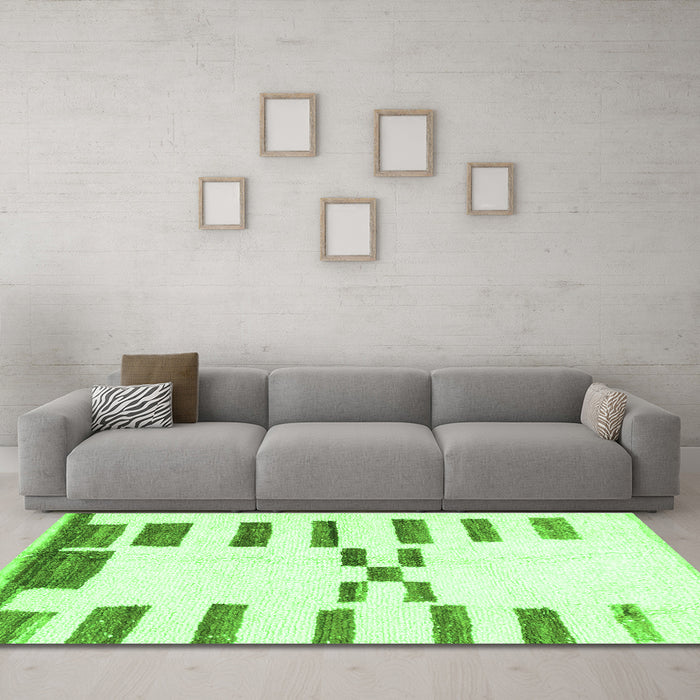 Machine Washable Oriental Green Modern Area Rugs in a Living Room,, wshabs1818grn