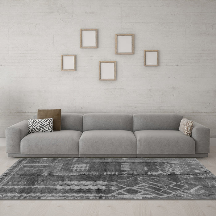 Machine Washable Oriental Gray Modern Rug in a Living Room,, wshabs1819gry