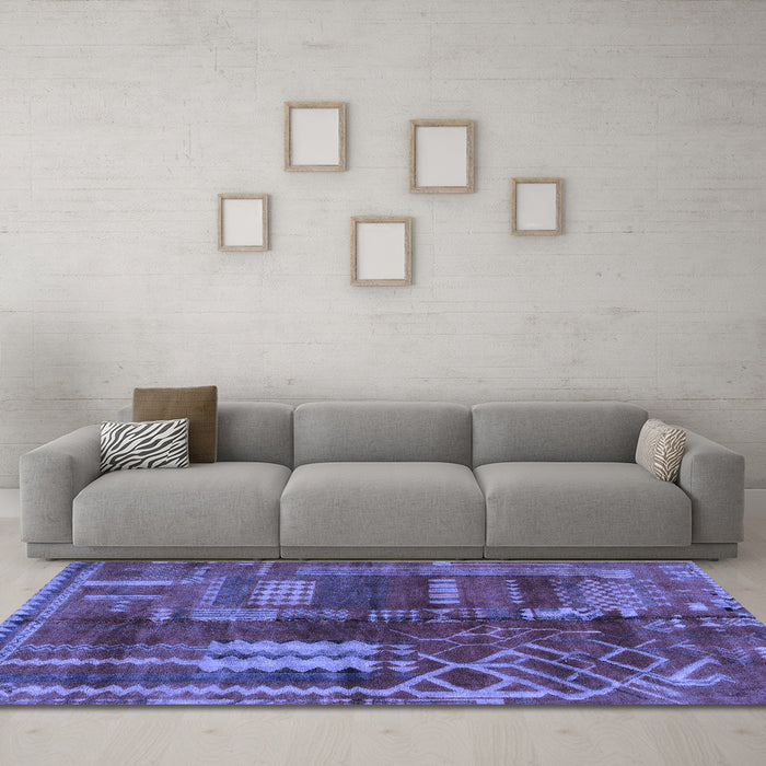 Machine Washable Oriental Blue Modern Rug in a Living Room, wshabs1819blu