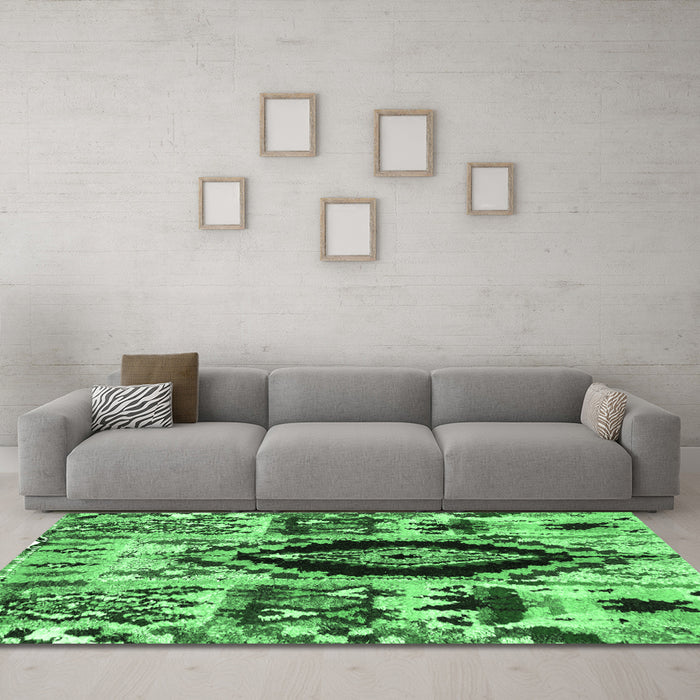 Machine Washable Oriental Emerald Green Modern Area Rugs in a Living Room,, wshabs1820emgrn