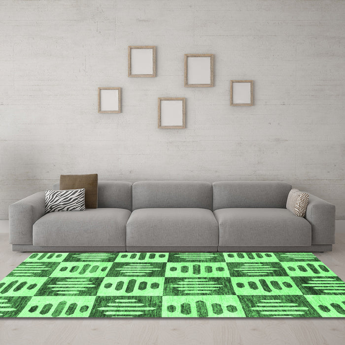Machine Washable Oriental Emerald Green Modern Area Rugs in a Living Room,, wshabs1823emgrn