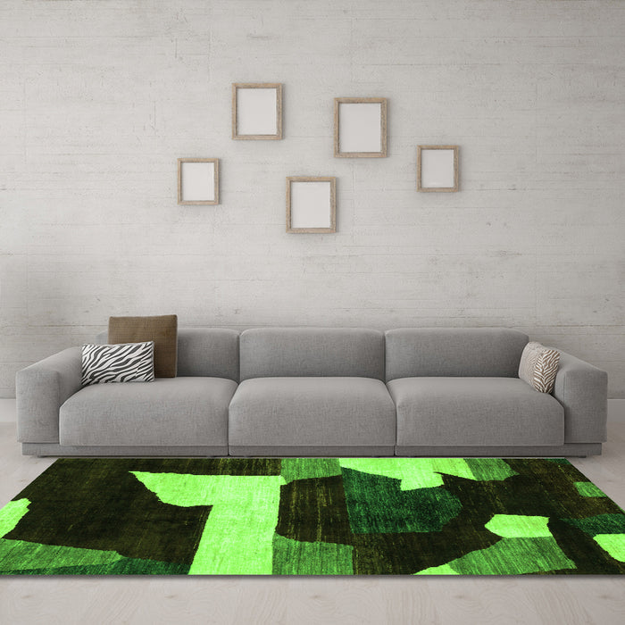 Machine Washable Oriental Green Modern Area Rugs in a Living Room,, wshabs1824grn