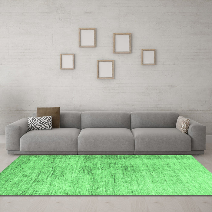 Machine Washable Oriental Emerald Green Modern Area Rugs in a Living Room,, wshabs1827emgrn