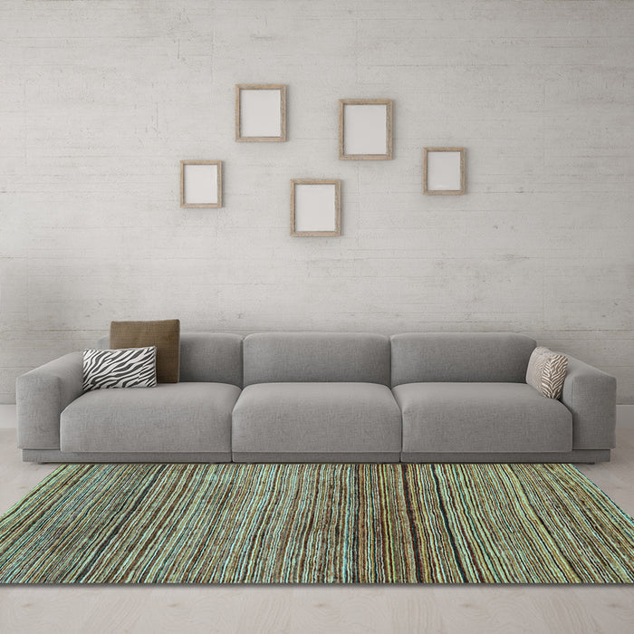 Machine Washable Oriental Light Blue Modern Rug in a Living Room, wshabs1834lblu