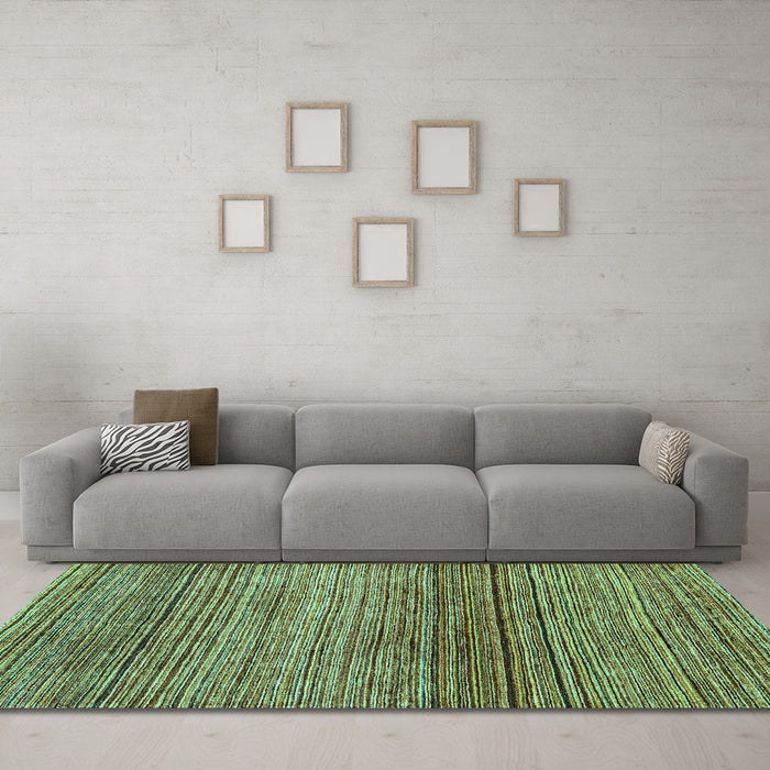 Machine Washable Oriental Turquoise Modern Area Rugs in a Living Room,, wshabs1834turq