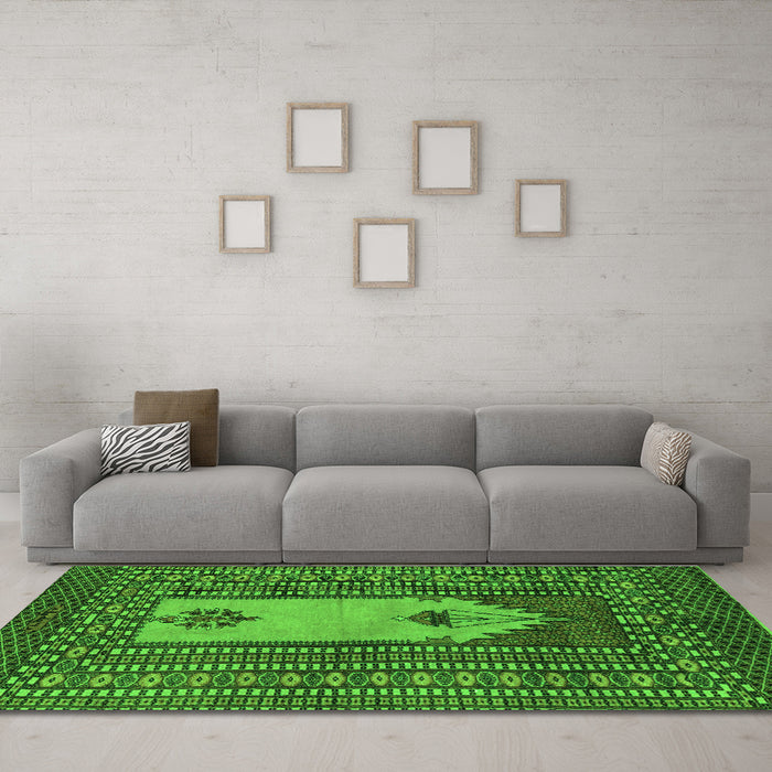 Machine Washable Abstract Green Modern Area Rugs in a Living Room,, wshabs1855grn