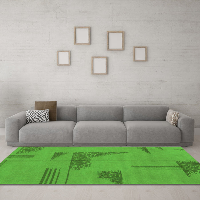 Machine Washable Abstract Green Modern Area Rugs in a Living Room,, wshabs1858grn
