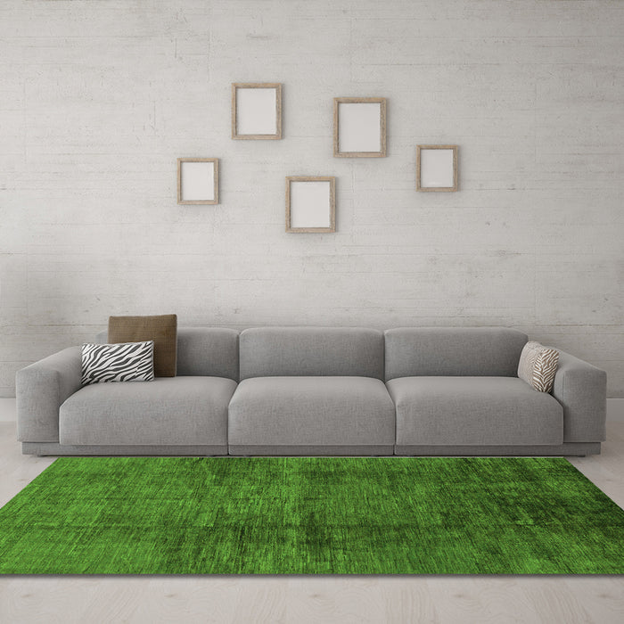 Machine Washable Abstract Green Modern Area Rugs in a Living Room,, wshabs186grn