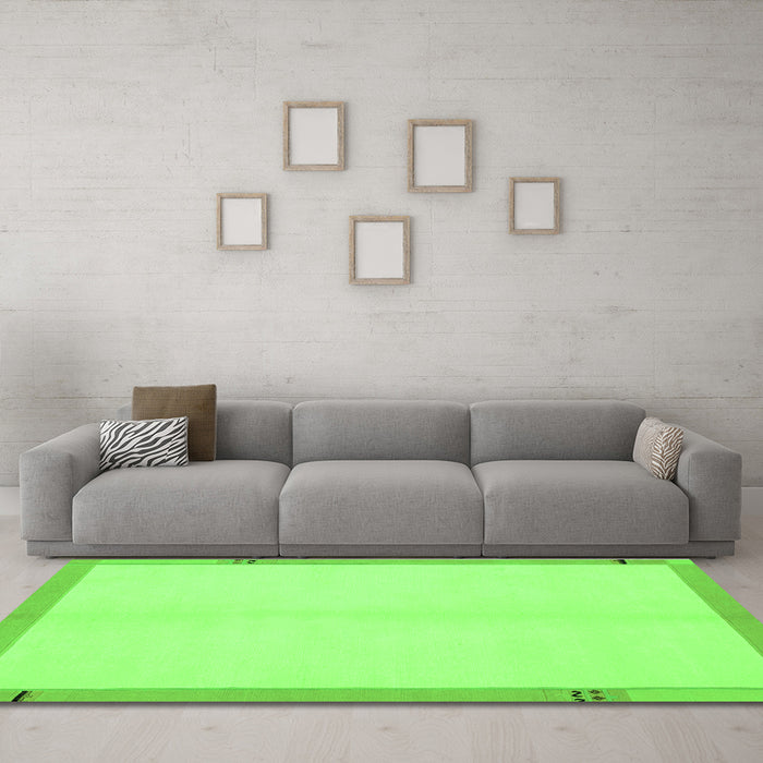 Machine Washable Solid Green Modern Area Rugs in a Living Room,, wshabs1870grn