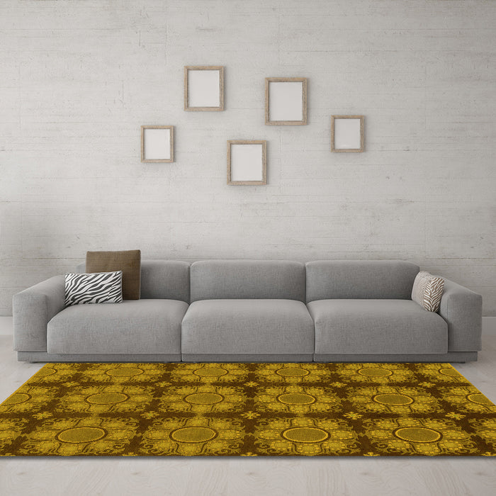 Machine Washable Abstract Yellow Modern Rug in a Living Room, wshabs1871yw