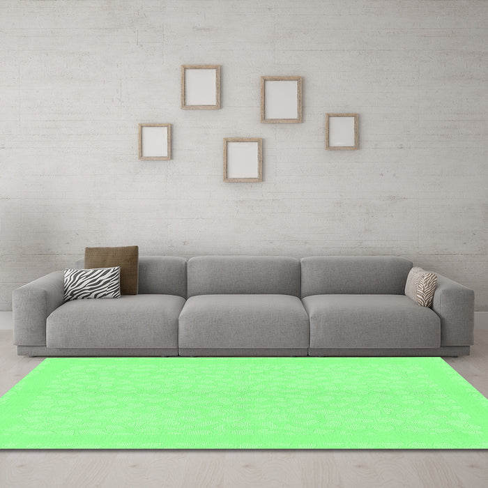 Machine Washable Solid Emerald Green Modern Area Rugs in a Living Room,, wshabs1876emgrn