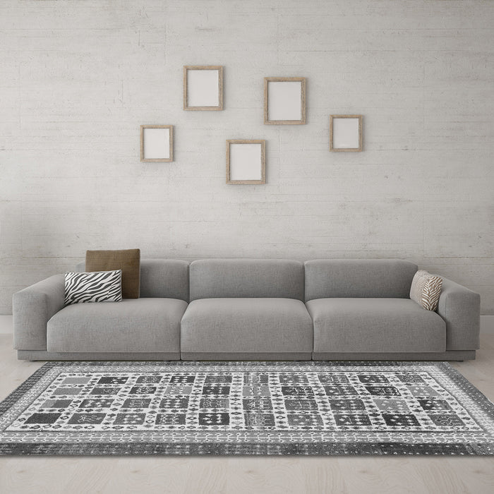 Machine Washable Abstract Gray Modern Rug in a Living Room,, wshabs1880gry