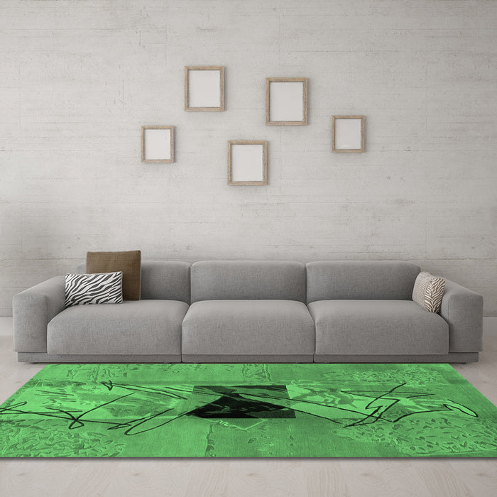 Machine Washable Abstract Emerald Green Modern Area Rugs in a Living Room,, wshabs1881emgrn