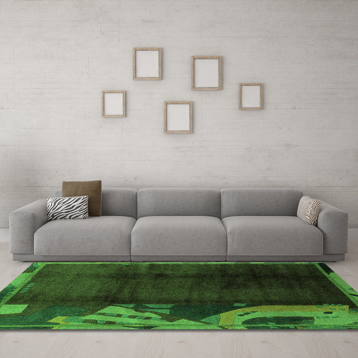 Machine Washable Abstract Green Modern Area Rugs in a Living Room,, wshabs1897grn