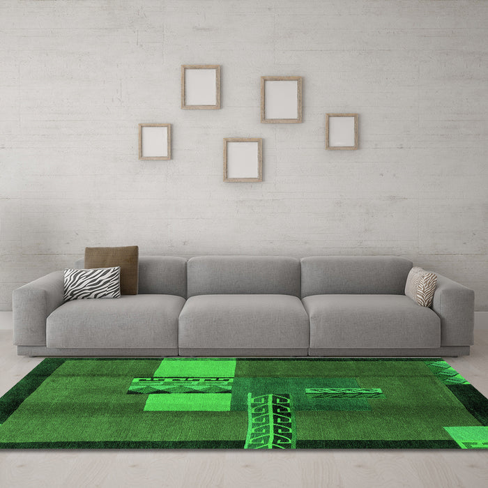 Machine Washable Abstract Green Modern Area Rugs in a Living Room,, wshabs1900grn