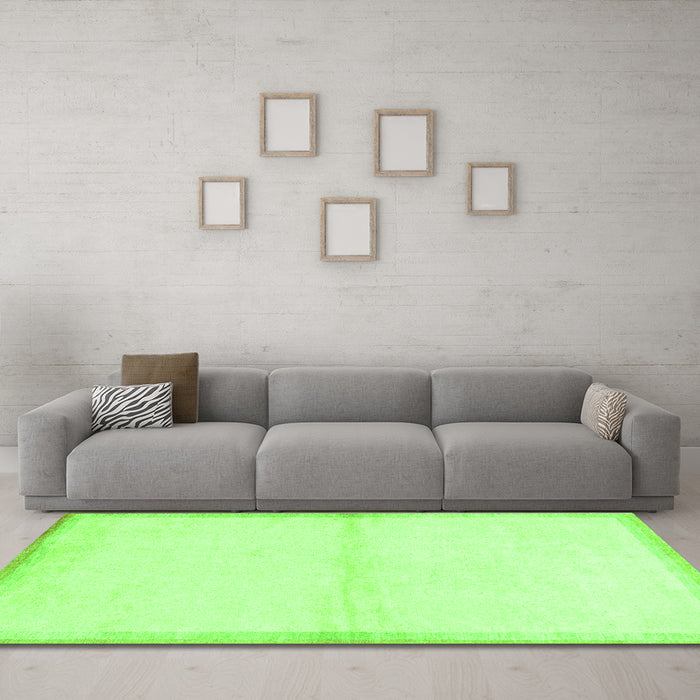 Machine Washable Solid Green Modern Area Rugs in a Living Room,, wshabs1910grn