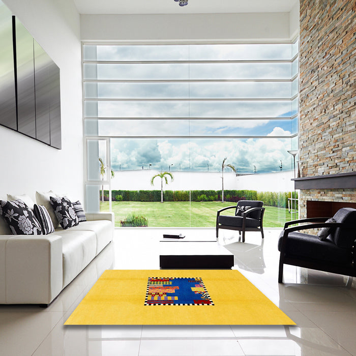 Square Abstract Gold Yellow Modern Rug in a Living Room, abs1911