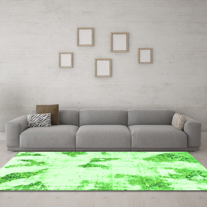 Machine Washable Abstract Green Modern Area Rugs in a Living Room,, wshabs1913grn