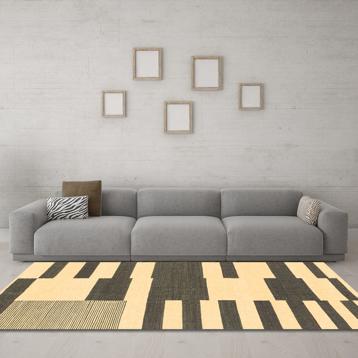 Machine Washable Abstract Brown Modern Rug in a Living Room,, wshabs1920brn