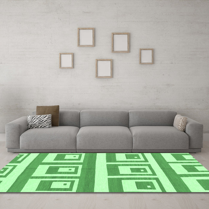 Machine Washable Oriental Emerald Green Modern Area Rugs in a Living Room,, wshabs1924emgrn