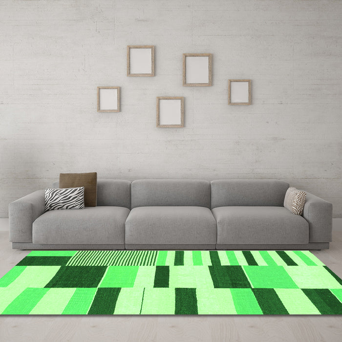 Machine Washable Abstract Green Modern Area Rugs in a Living Room,, wshabs1929grn