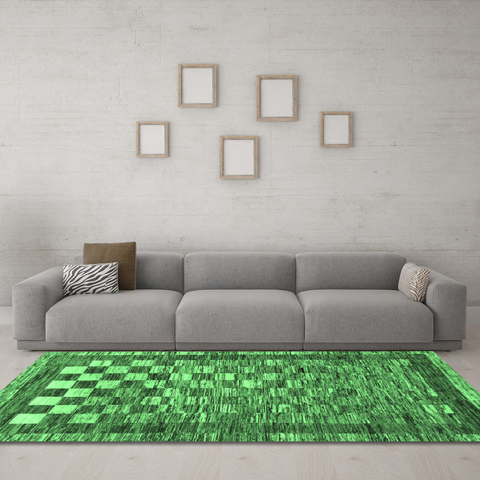 Machine Washable Checkered Emerald Green Modern Area Rugs in a Living Room,, wshabs192emgrn