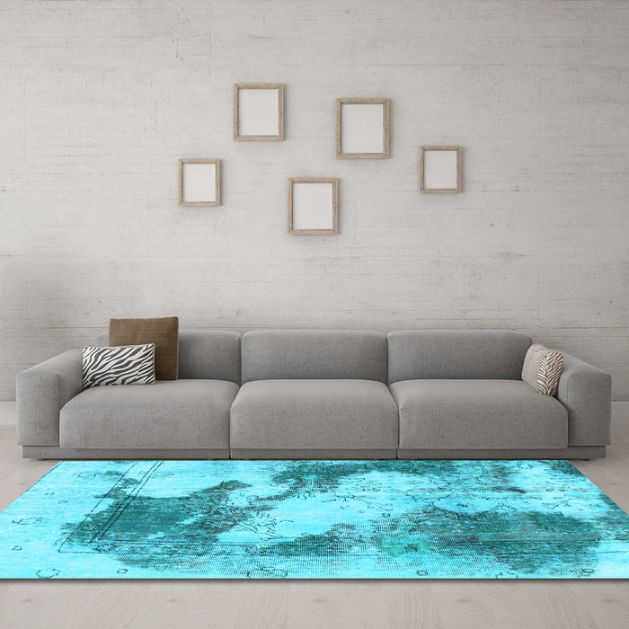 Machine Washable Abstract Light Blue Modern Rug in a Living Room, wshabs1935lblu