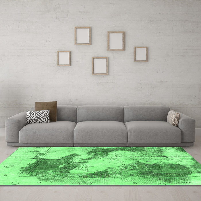 Machine Washable Abstract Emerald Green Modern Area Rugs in a Living Room,, wshabs1935emgrn