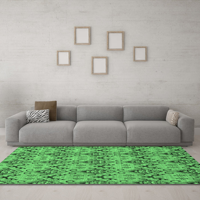 Machine Washable Abstract Emerald Green Modern Area Rugs in a Living Room,, wshabs193emgrn