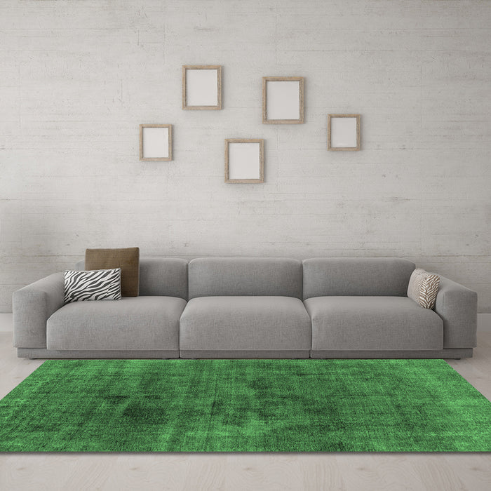Machine Washable Abstract Emerald Green Modern Area Rugs in a Living Room,, wshabs1949emgrn