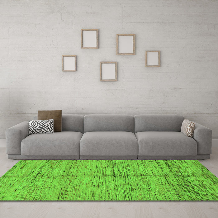 Machine Washable Abstract Green Modern Area Rugs in a Living Room,, wshabs194grn