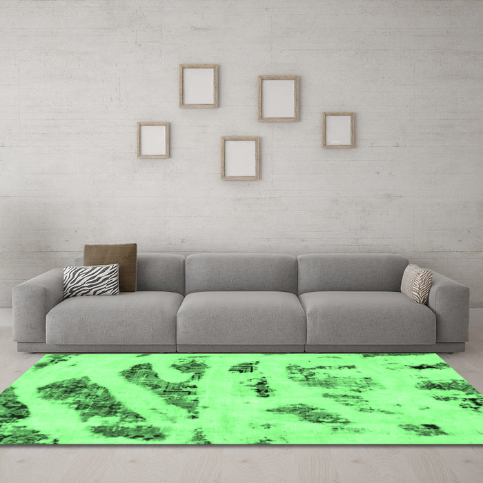 Machine Washable Abstract Emerald Green Modern Area Rugs in a Living Room,, wshabs1953emgrn