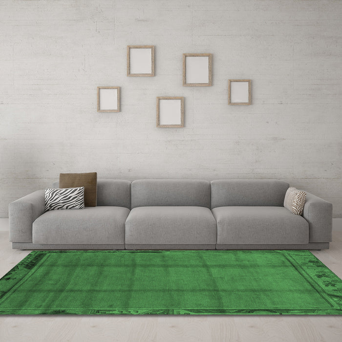 Machine Washable Abstract Emerald Green Modern Area Rugs in a Living Room,, wshabs1955emgrn