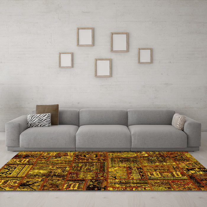 Machine Washable Patchwork Yellow Transitional Rug in a Living Room, wshabs1957yw