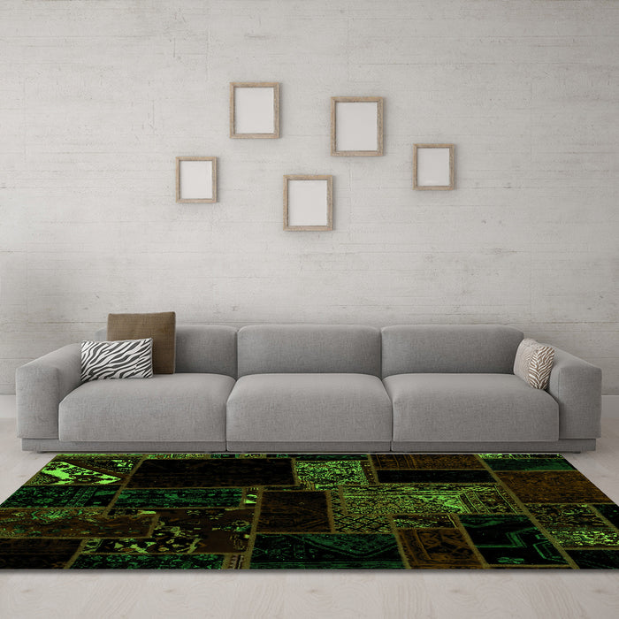 Machine Washable Abstract Green Modern Area Rugs in a Living Room,, wshabs1958grn