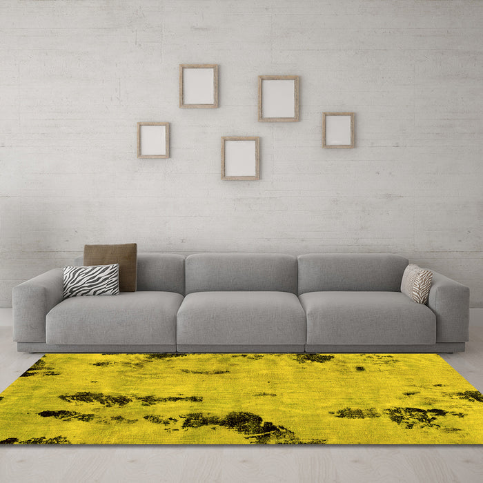 Machine Washable Abstract Yellow Modern Rug in a Living Room, wshabs1959yw