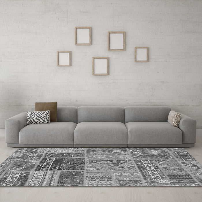 Machine Washable Patchwork Gray Transitional Rug in a Living Room,, wshabs1963gry