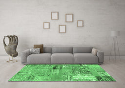Machine Washable Patchwork Emerald Green Transitional Area Rugs in a Living Room,, wshabs1964emgrn