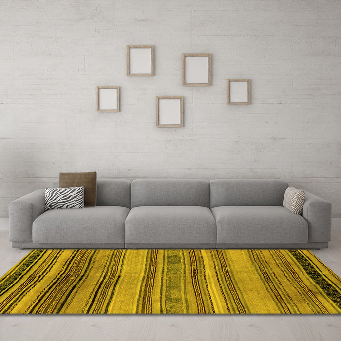 Machine Washable Abstract Yellow Modern Rug in a Living Room, wshabs1969yw