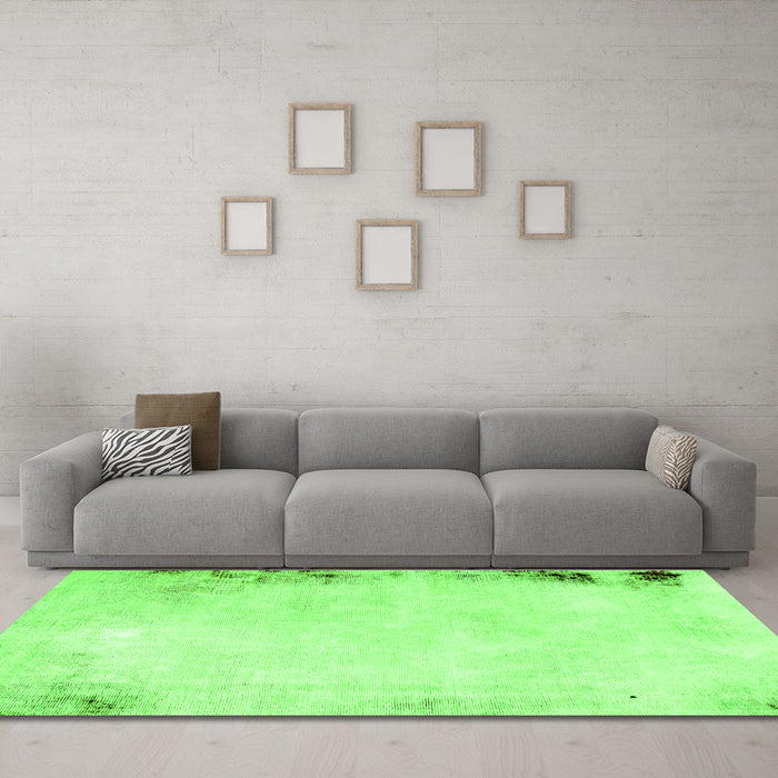 Machine Washable Solid Green Modern Area Rugs in a Living Room,, wshabs1975grn