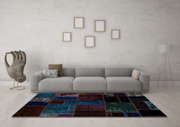 Machine Washable Patchwork Light Blue Transitional Rug in a Living Room, wshabs1986lblu