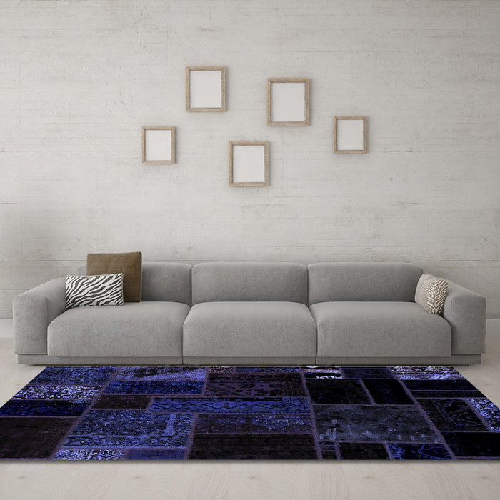 Machine Washable Patchwork Blue Transitional Rug in a Living Room, wshabs1986blu