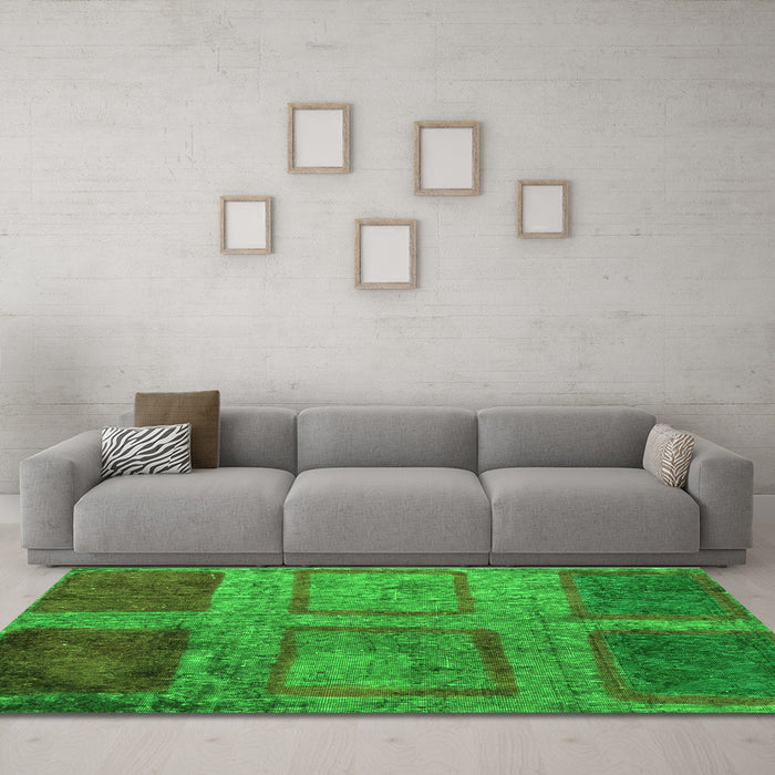 Machine Washable Abstract Green Modern Area Rugs in a Living Room,, wshabs1993grn