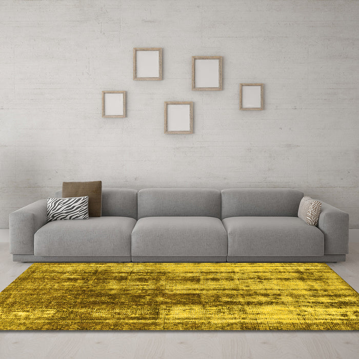 Machine Washable Abstract Yellow Modern Rug in a Living Room, wshabs1996yw